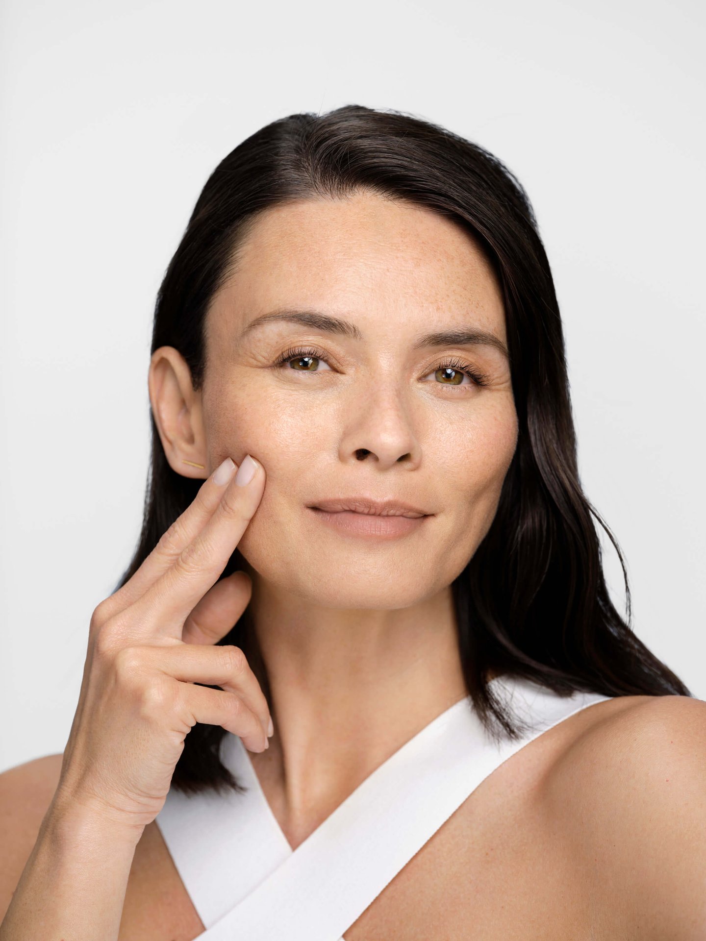 why-do-i-start-noticing-facial-hairs-in-targeted-zones-during-menopause