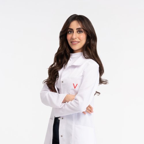 Doctora en cuidado de la piel con péptidos de colágeno