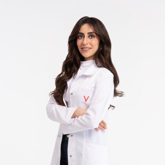 Doctora en cuidado de la piel con péptidos de colágeno